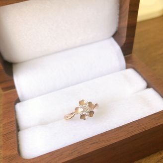 【PUAALLY(プアアリ)】の口コミ 元々結婚指輪だけでいいよと言っており、結婚する時には買ってなかったので...