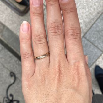 【GERSTNER(ゲスナー)】の口コミ ゴールドとホワイトゴールドのコンビネーションリングに石が着いてるデザイ...