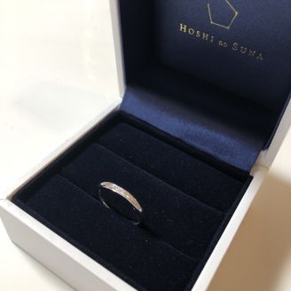 【HOSHI no SUNA 星の砂(ほしのすな)】の口コミ シンプルな指輪を探していたところ、この指輪を見て一目惚れしました。ダイ...