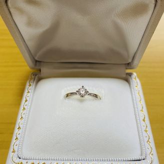 【リューツウ】の口コミ ソリティア×ミル打ち×4本爪の3点が決め手でした！特別な一粒ダイヤを指...