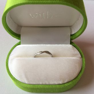 【With thee(ウィズィー)】の口コミ この指輪にした一番の決め手はデザインです。クロスのデザインが指も綺麗に...