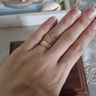 【レザンジュ】の口コミ 婚約指輪もここでつくったので是非結婚指輪もここで作りたいと思い店舗は即...