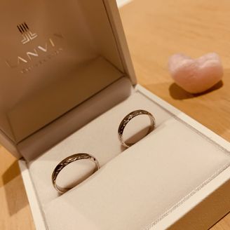 【LANVIN(ランバン)】の口コミ webで結婚指輪を探していた時に、この指輪のデザインに一目惚れしました...