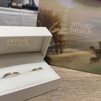 【PRIVATE BEACH(プライベートビーチ)】の口コミ ウェーブのかかったゴールドが他の人とはあまり被らないデザインだったので...