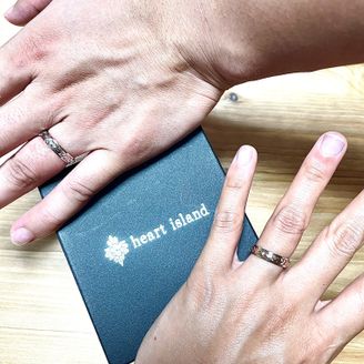 【HEART ISLAND(ハートアイランド)】の口コミ 大きくて存在感があるものがよく、他のカップルとは被らないデザインを探し...
