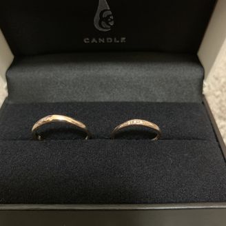 【Candle(キャンドル)】の口コミ いま流行りの波みたいな形をしたやつです。色もピンクゴールドと肌に馴染み...