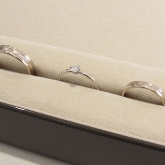 【William-LennyDiamond(ウィリアム・レニー・ダイヤモンド)】の口コミ 結婚記念日に指輪洗浄にお店に伺ったらまさかのサプライズでした！
全く想...