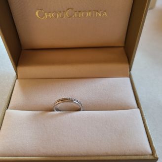 【CHOUCHOUNA(シュシュナ)】の口コミ 何個も色んな指輪を試着させていただきましたが、指に着けた瞬間に素敵と思...