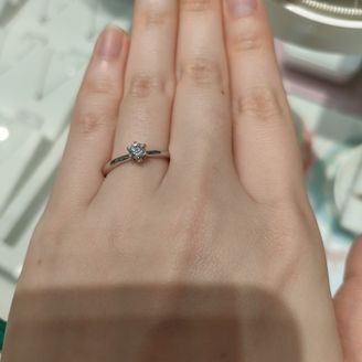 【BLOOM(ブルーム)】の口コミ ディズニープリンセスのオーロラ姫デザインのものでした。他にも美女と野獣...