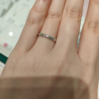 【BLOOM(ブルーム)】の口コミ ディズニープリンセスのオーロラ姫デザインのもので、ストレートのシルバー...