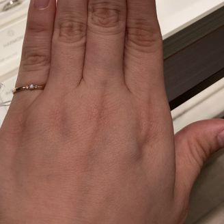 【俄(にわか)】の口コミ HPで見て気になって試着してみました。
購入するならプラチナを考えてた...