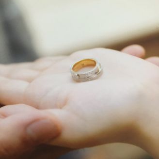 【Wish upon a star(ウィッシュアポンアスター)】の口コミ イズモシリーズということで、結びというテーマでデザインされている事と、...