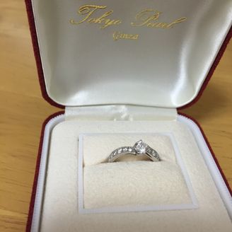 【TOKYO PEARL】の口コミ 婚約指輪でも、デザイン性のあるものがよかったので、ハーフエタニティのリ...