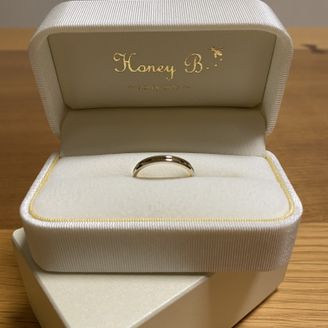 【Honey Bride(ハニーブライド)】の口コミ 他のブランドとかで、色々迷いましたが、シンプルなデザインでお色も気に入...