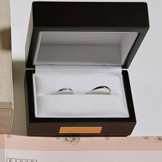 【ココシャンテ】の口コミ 最初にいくつか指輪のタイプについて説明を受けました。その中で私が1番好...