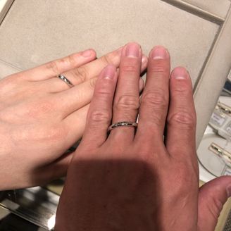 【WATANABE / 卸商社直営　渡辺】の口コミ 指輪のデザインや素材に関しては自分達の好みの物だと思いました。
また価...