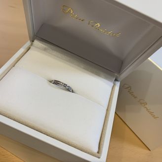 【PILOT BRIDAL(パイロットブライダル)】の口コミ 初めはハイブランドや、ダイヤの老舗など他の指輪を考えていました。ネット...