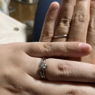 【HOSHI no SUNA 星の砂(ほしのすな)】の口コミ 素敵なデザインでした。
はめたときの着け心地がよかった。
ダイヤモンド...