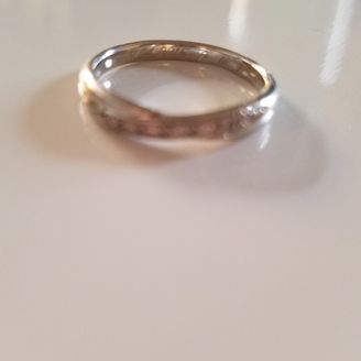 【ディズニー ブライダルコレクション】の口コミ 旦那さんがサプライズでプレゼントしてもらいました。2人で選んではいまし...