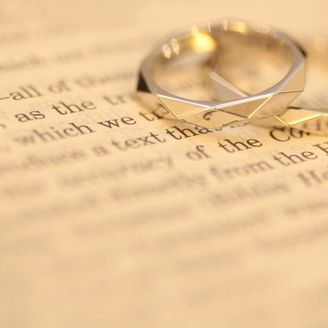 【ブシュロン(BOUCHERON)】の口コミ どの角度から見てもファセットが輝き、上質な指輪です。
最初はダイヤモン...