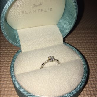 【Jupiter BLANTELIE(ジュピターブラントリエ)】の口コミ いくつか候補を選んでおり、並べて検討していましたが、あまり大ぶりでない...