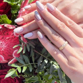 【PUAALLY(プアアリ)】の口コミ 結婚指輪は絶対にハワイアンジュエリー！
と決めていたので何店舗かまわり...