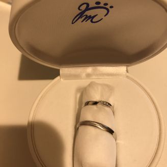 【ジュエリームナカタ(Jewelry MUNAKATA)】の口コミ デザインは模様が欲しかったのでアクセントに半分木目調にして、さらにねじ...