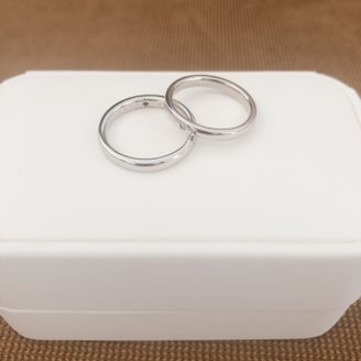 【enishi(エニシ)】の口コミ シンプルなデザインで良いので、ペアで10万円以内で指輪を購入したいと思...