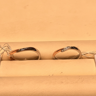 【Tis(ティス)】の口コミ 新作デザインでした。プラチナとピンクゴールドの組み合わせがすごく可愛か...