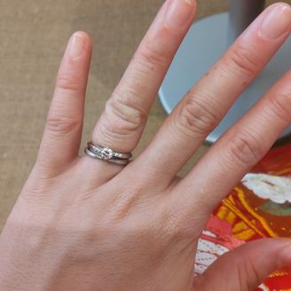 【agete(アガット)】の口コミ 元々アガットが好きで、それを知っていた夫が婚約指輪をアガットで用意して...