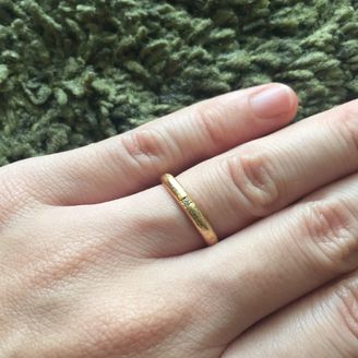 【クアラントット】の口コミ 結婚指輪は日常生活でも着用したかったので、あまり華美でなくさりげないも...