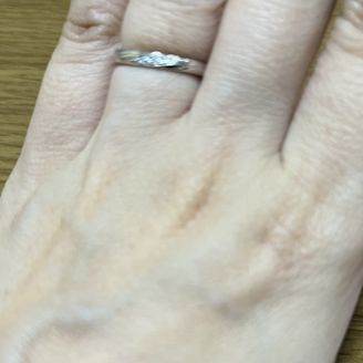 【PILOT BRIDAL(パイロットブライダル)】の口コミ 以前使っていた指輪が肌に合わなくて、アレルギーが出てしまい、新しい指輪...