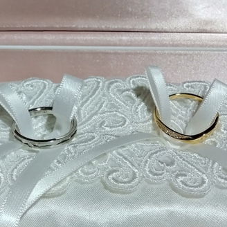 【SIND BAD(シンドバット)】の口コミ ふたりともいろいろな店を周り似合う指輪が違かったので
プラチナとゴール...