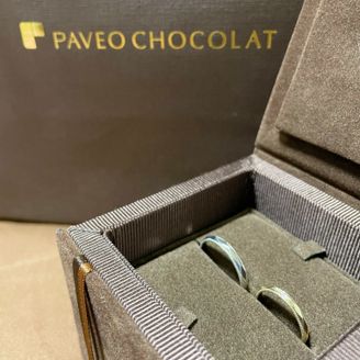 【PAVEO CHOCOLAT(パヴェオショコラ)】の口コミ 2本セットで15万円以内の指輪を探しておりました。友達とデザインが被り...