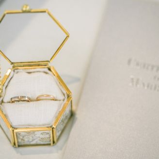 【Pfutze(プフッツェ)】の口コミ 私自身、このブランドの自然をモチーフにしたアクセサリーが好きで、結婚後...