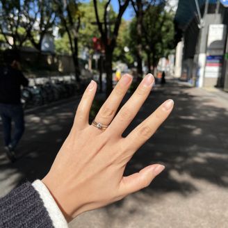 【CHOUCHOUNA(シュシュナ)】の口コミ デザインが可愛かった！好きなデザイン。ダイヤが付いている側と反対側でデ...