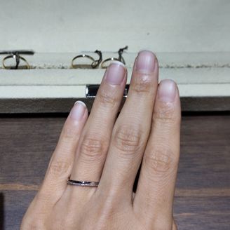 【Ankhore(アンクオーレ)】の口コミ 私は肌が黒めなので、ずっとゴールドの指輪を探していました。決めては値段...