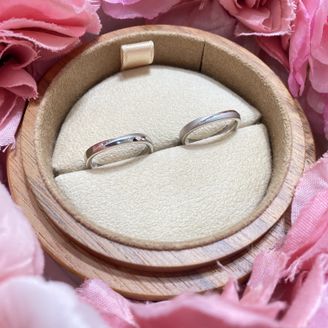 【COLANY(コラニー)】の口コミ ・指輪を着け慣れていなかったので、着け心地を重視しました
・シンプルな...