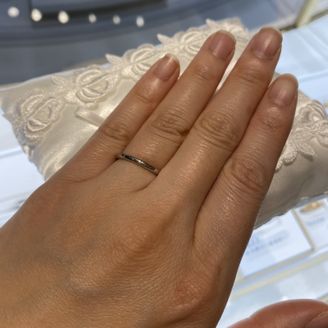 【ピアジェ(PIAGET)】の口コミ 時計のブランドなのにリーズナブルです。シンプルで飽きがこないデザインで...