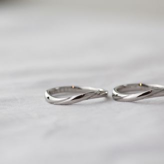 【Craft Jewelry karen】の口コミ 手作りができる結婚指輪を探していました。こちらのお店は指輪のデザインも...