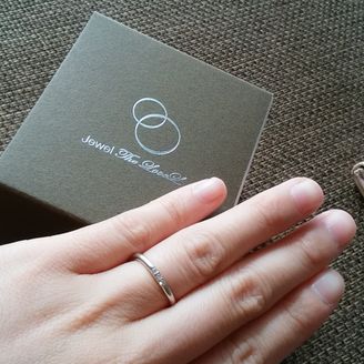 【The LoveL(ザ・ラヴェル)】の口コミ まず、結婚指輪はどのシーンにも合うシンプルなリングがいいと決めていまし...