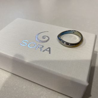 【SORA(ソラ)】の口コミ 個性的な指輪がいいと思って探していました。発色がとても綺麗でデザインや...
