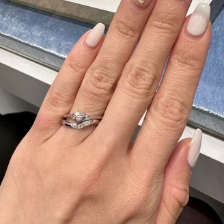 【CUKE(クーキ)】の口コミ シンプルなデザインが多く、いろんな世代の方に選びやすいものが多いと感じ...