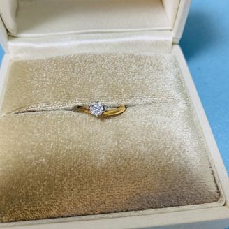 【WEDY】の口コミ 王道の婚約指輪よりもカジュアルで、遊び心が少しあるデザインを探していた...