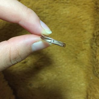 【TAKE-UP(テイクアップ)】の口コミ シンプルな形の中にウェーブした部分がこっそりオシャレで気に入りました。...