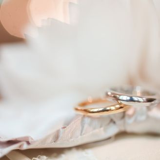 【Chrome Hearts(クロムハーツ)】の口コミ これからずっと身に着けるものなので、シンプルなものを探していました。
...