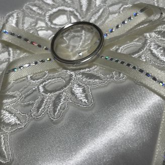 【PILOT BRIDAL(パイロットブライダル)】の口コミ 鍛造でつくられていて、かつ着け心地がとても良いこと。他のブランドは、着...