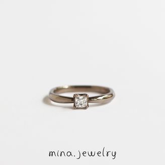 【mina.jewelry(ミナジュエリー)】 ｜mina.jewelry｜プリンセスカットダイヤモンド