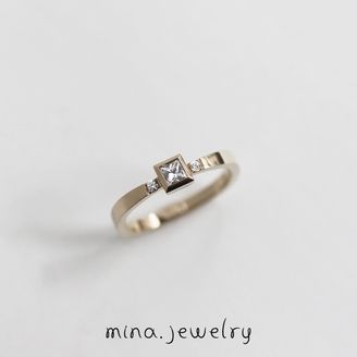 【mina.jewelry(ミナジュエリー)】 ｜mina.jewelry｜プリンセスカットダイヤモンド