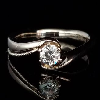 【TANZO.(鍛造指輪)】想いを形にしたスプーンモチーフのご婚約指輪